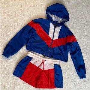 Wind breaker set